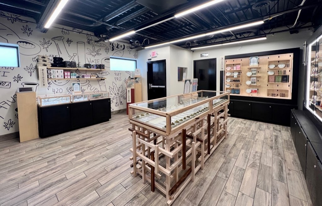 Skymint Ann Arbor Washtenaw Marijuana & Cannabis Dispensary | 3720 Washtenaw Ave, Ann Arbor, MI 48104, USA | Phone: (734) 506-6538