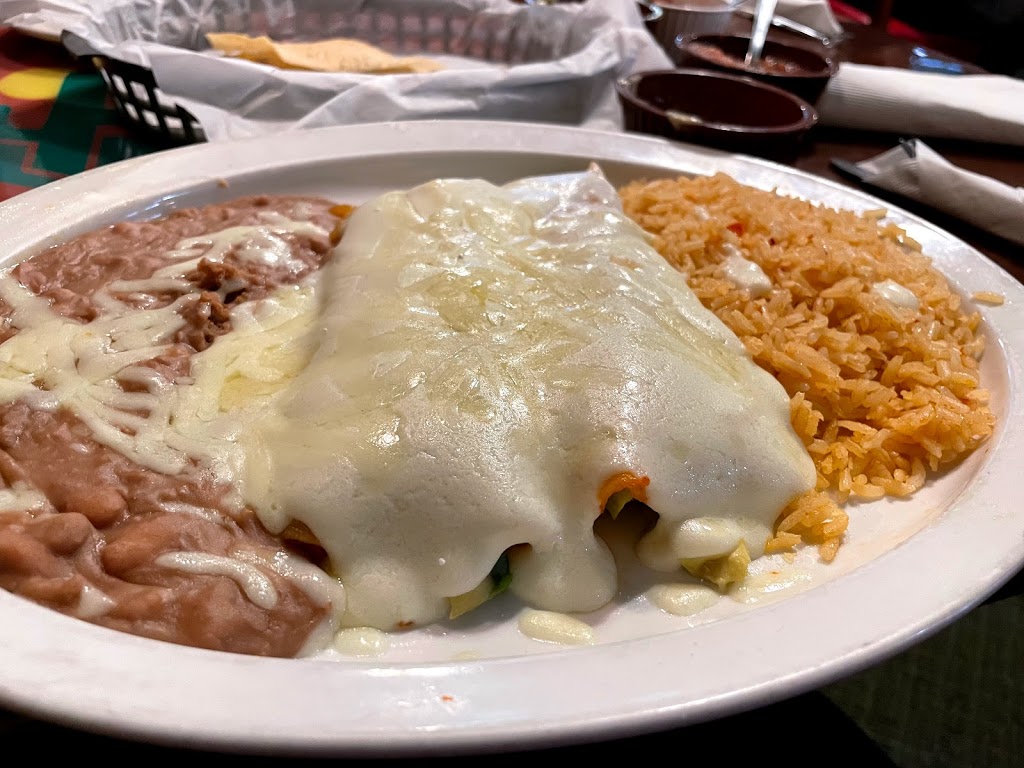 Monterey Jacks Cafe Y Cantina | 801 S Air Depot Blvd, Oklahoma City, OK 73110, USA | Phone: (405) 739-0168