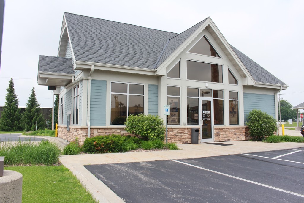 Landmark Credit Union | 140 McCrae Rd, Fall River, WI 53932 | Phone: (920) 887-7783