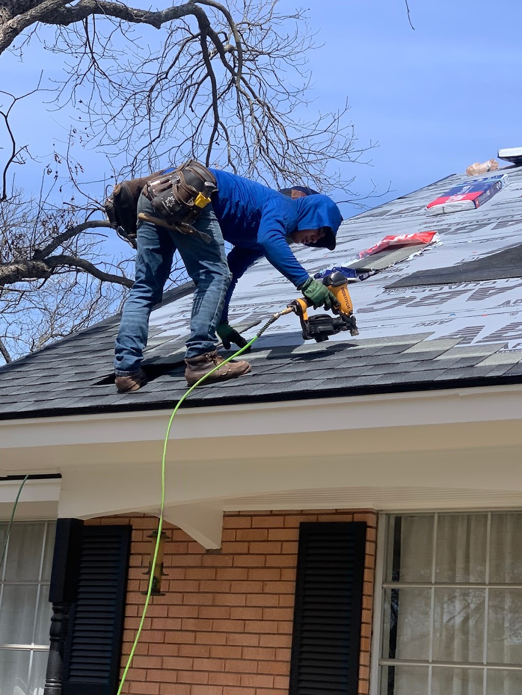 Elevation Roofing & Solar | 527 Windrow Ln, Waxahachie, TX 75165, USA | Phone: (214) 949-6996