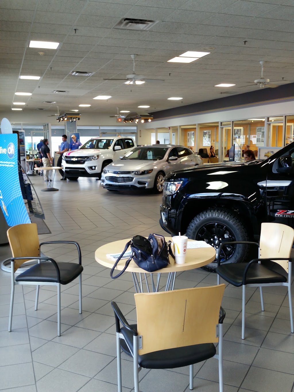 Cox Chevrolet Incorporated | 2900 Cortez Rd W, Bradenton, FL 34207 | Phone: (941) 348-6417