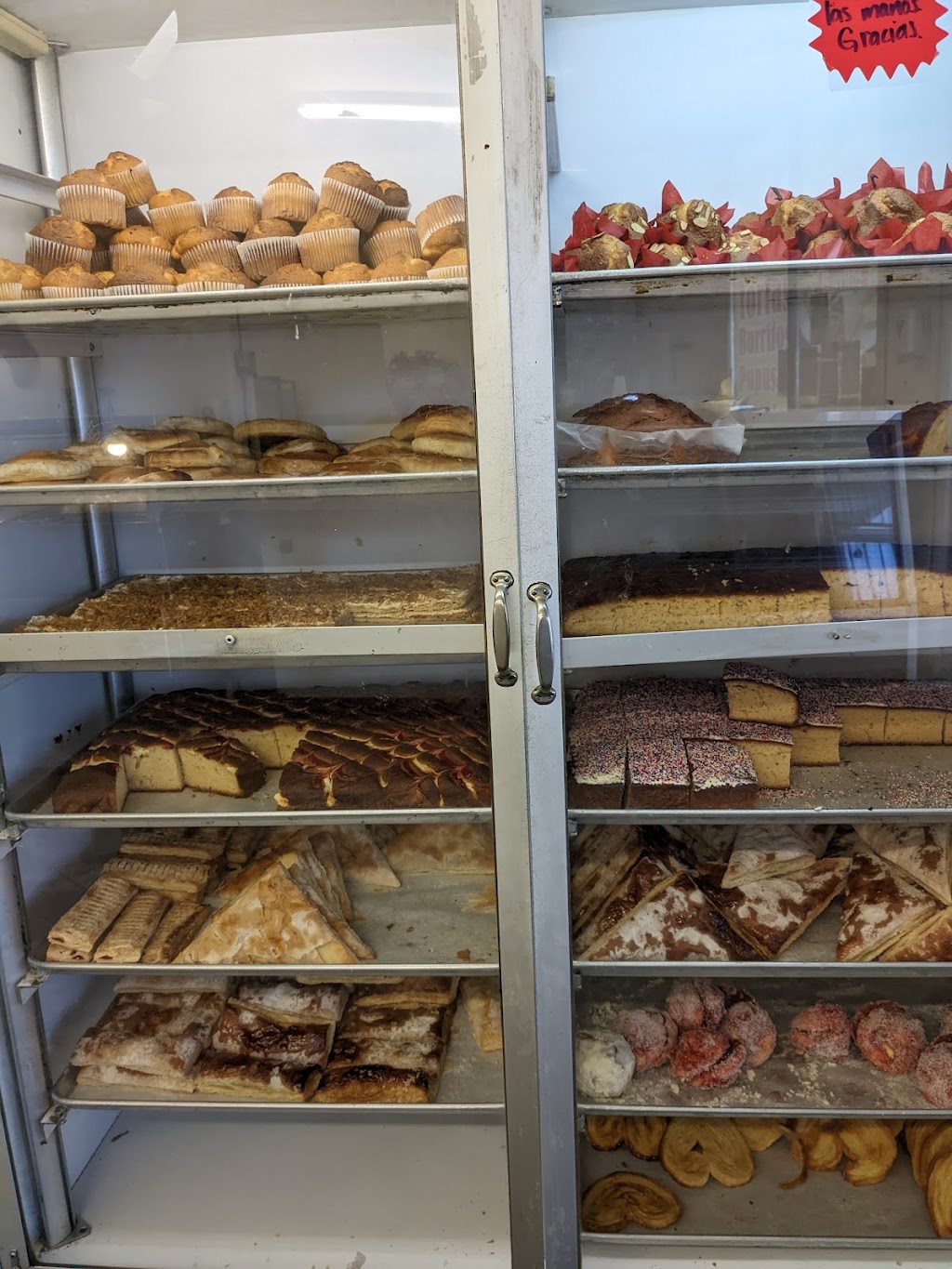 Almazan Bakery | 1232 E 6th St, Ontario, CA 91764, USA | Phone: (909) 780-7088