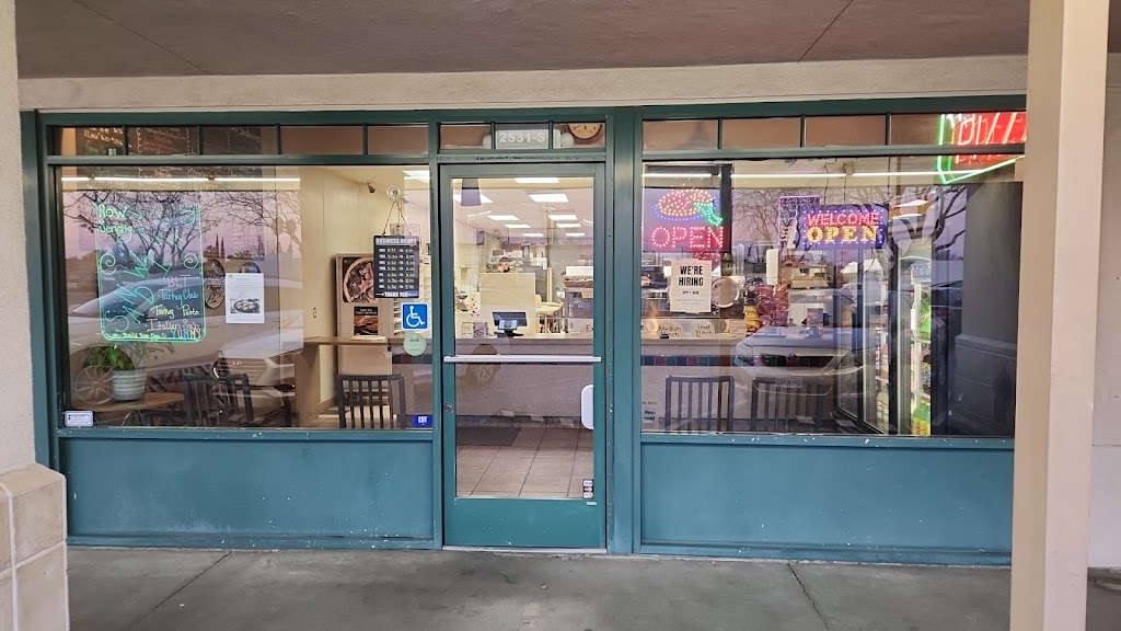 Bobs Take-N-Bake Pizza | 2531 E Whitmore Ave # S, Ceres, CA 95307, USA | Phone: (209) 538-6456