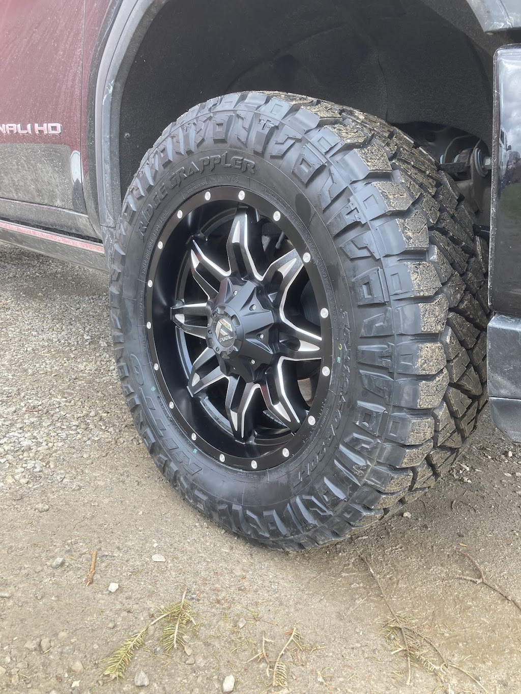 Round 2 Tires | 7393 ON-3, Dunnville, ON N1A 2W1, Canada | Phone: (289) 925-6818