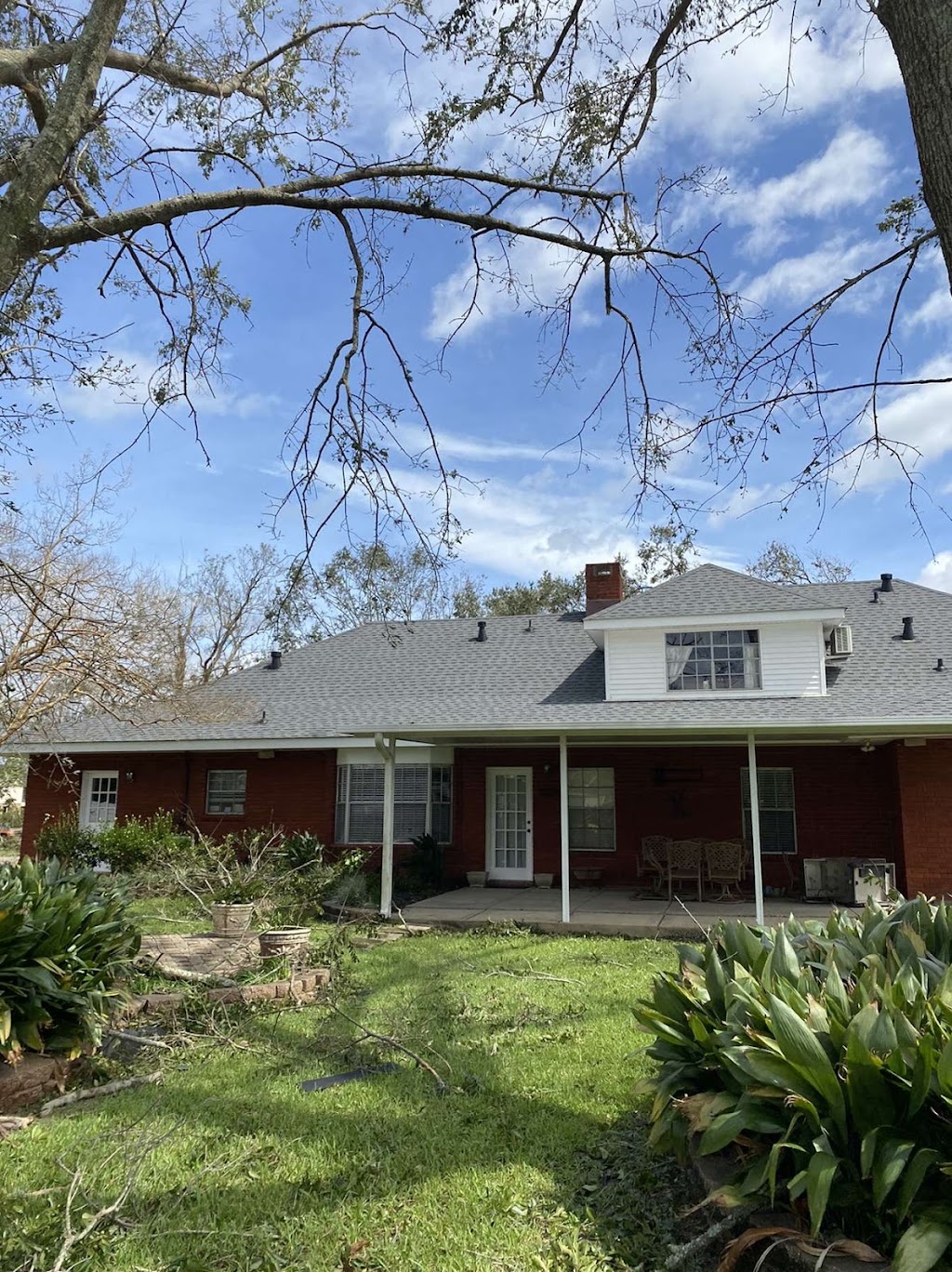 Milton Lachney Roofing & Home Improvement | 820 1st St, Norco, LA 70079, USA | Phone: (504) 559-4109
