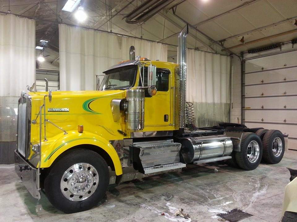 Big Truck Rehab Center Inc | 14855 Broadway Ave, Bldg #300, Maple Heights, OH 44137, USA | Phone: (216) 244-1295