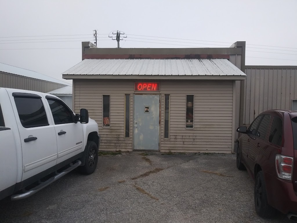 Family Heirlooms | 2985 Hoosier Hwy, Bluffton, IN 46714, USA | Phone: (260) 824-8965