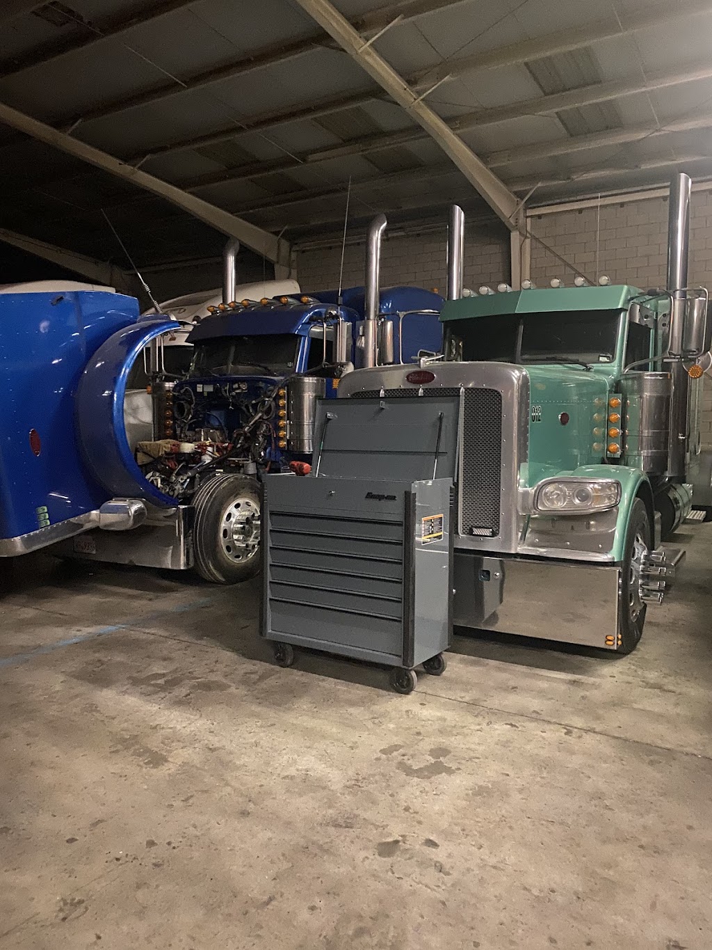 Team GMD Truck & Trailer Repair | 11060 Cherry Ave, Fontana, CA 92337, USA | Phone: (909) 904-6860 Team GMD Truck & Trailer Repair | 11060 Cherry Ave, Fontana, CA 92337, USA | Phone: (909) 904-6860