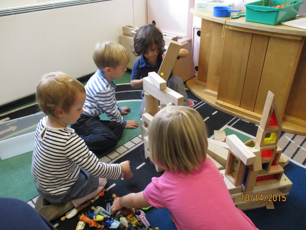 Five Mile River Nursery School | 5 Pennoyer St, Norwalk, CT 06853, USA | Phone: (203) 838-4266