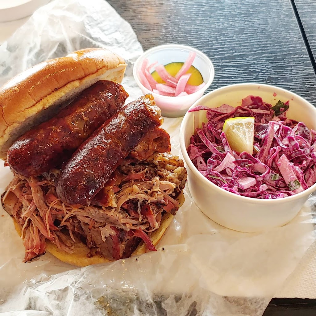 Fox&Fire Barbecue | 102 W Lawrence St, Kearney, MO 64060, USA | Phone: (816) 635-2533