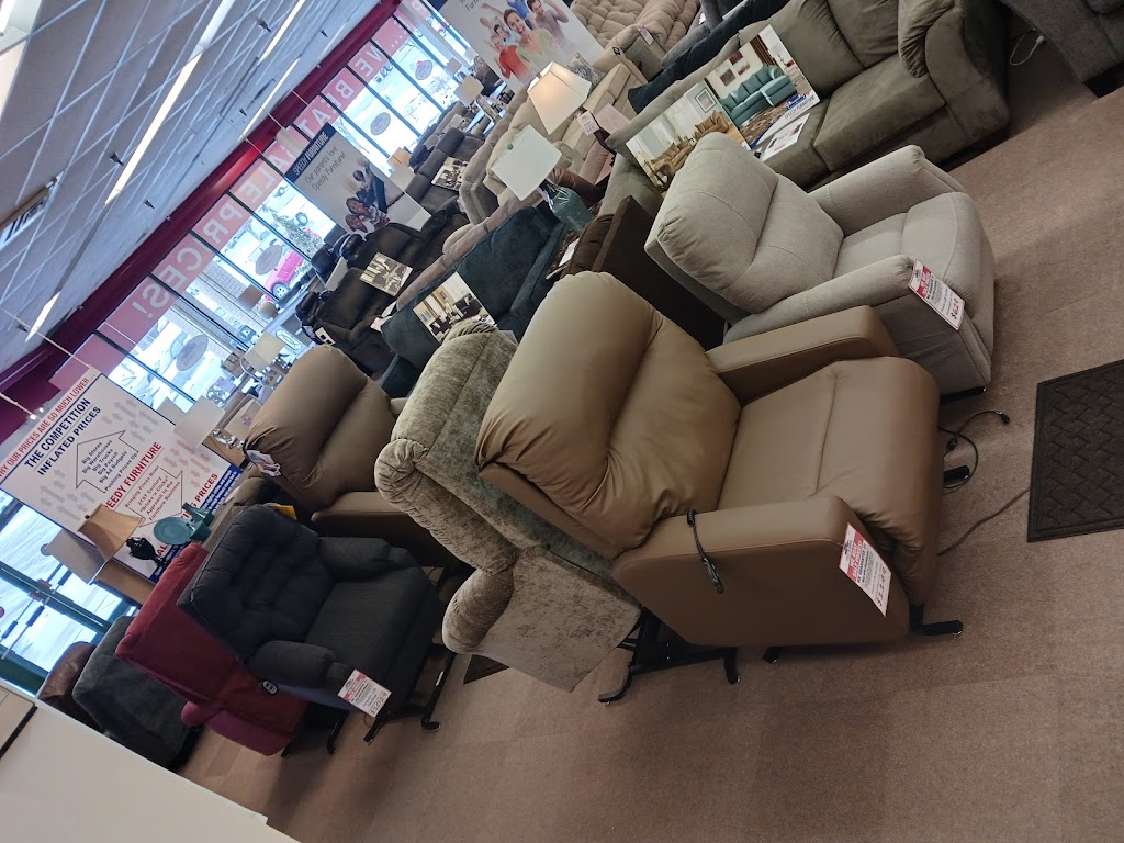 Speedy Furniture of Latrobe | 1062 Mountain Laurel Plaza, Latrobe, PA 15650, USA | Phone: (724) 572-7244