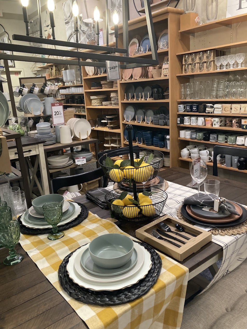 Kirklands Home | Lakeside Village, 1449 Town Center Dr, Lakeland, FL 33803, USA | Phone: (863) 688-0075