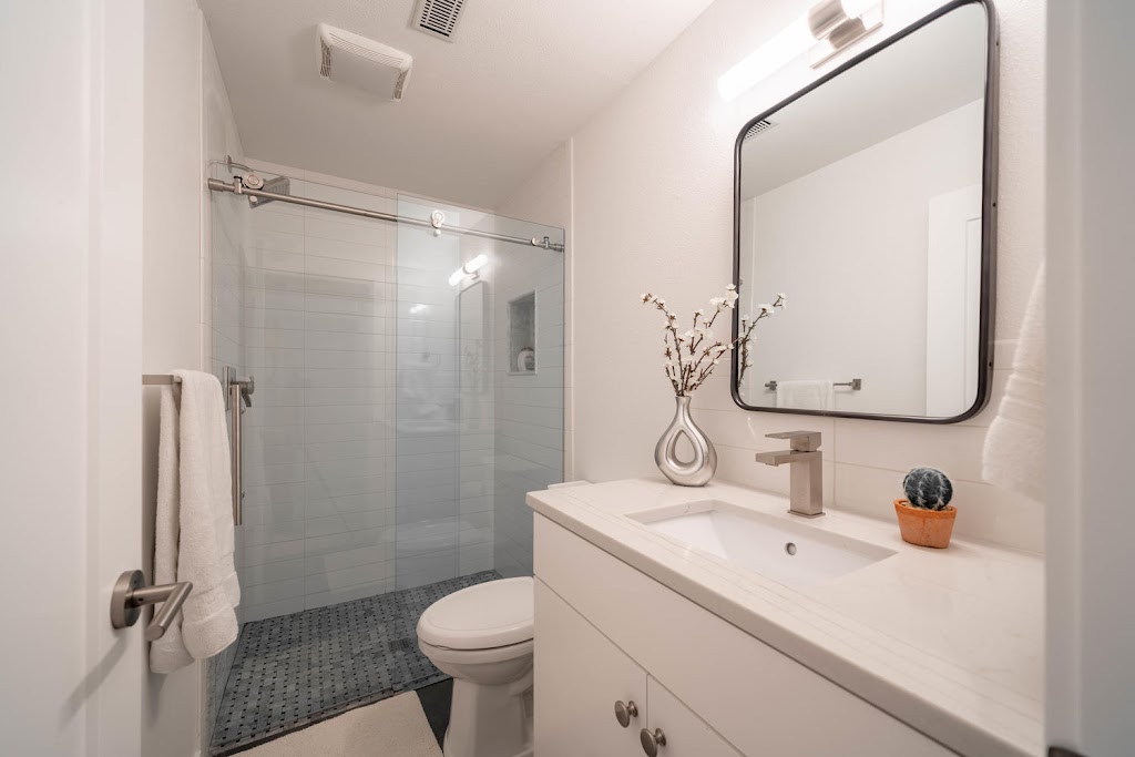 PNW Flooring Store, LLC | 16285 SW 85th Ave Suite 305, Tigard, OR 97224, USA | Phone: (503) 607-7986