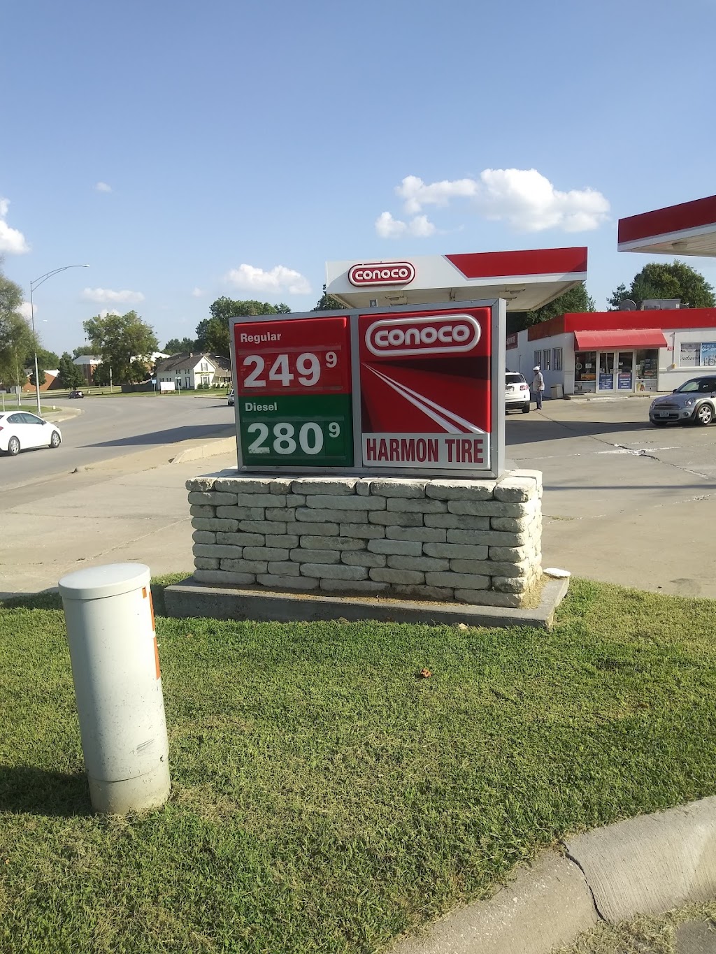 Conoco | 101 S Madison St, Raymore, MO 64083, USA | Phone: (816) 322-3035