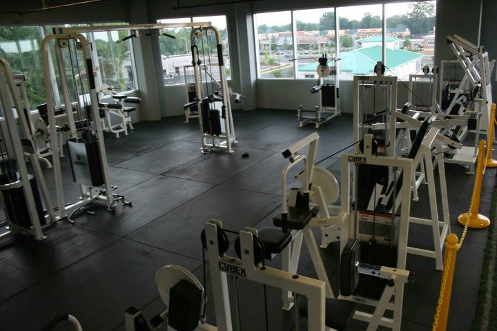 Golds Gym | 9705 Liberia Ave 3rd Floor, Manassas, VA 20110, USA | Phone: (703) 369-4950