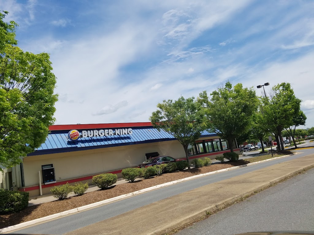 Burger King | Mclearen Square, 3035 Centreville Rd, Oak Hill, VA 20171, USA | Phone: (703) 707-8007