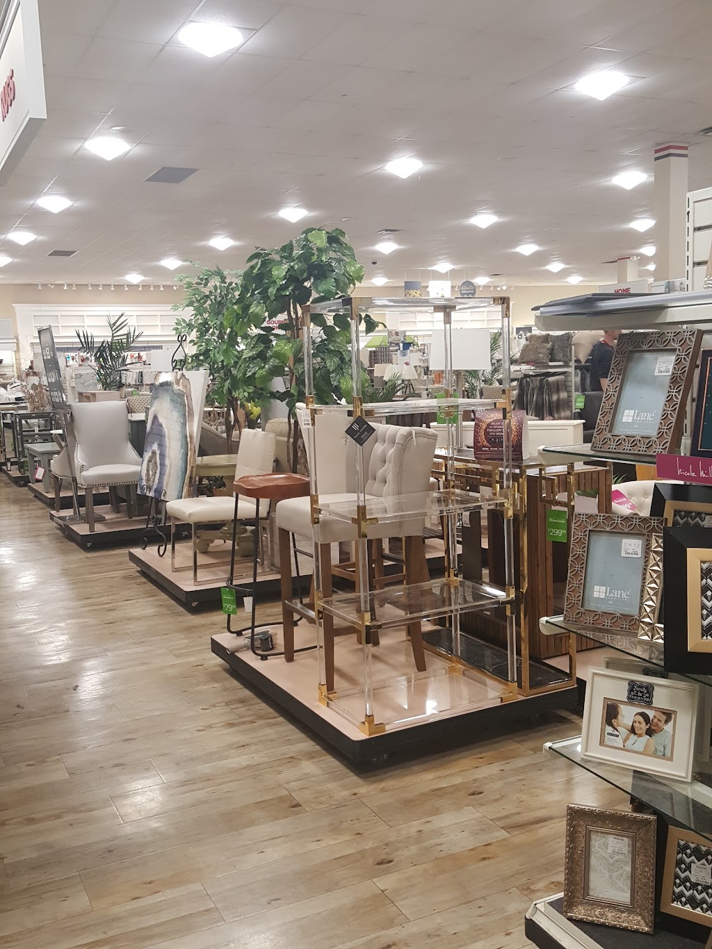 HomeGoods | 9023 Columbus Pike, Lewis Center, OH 43035, USA | Phone: (740) 548-0947