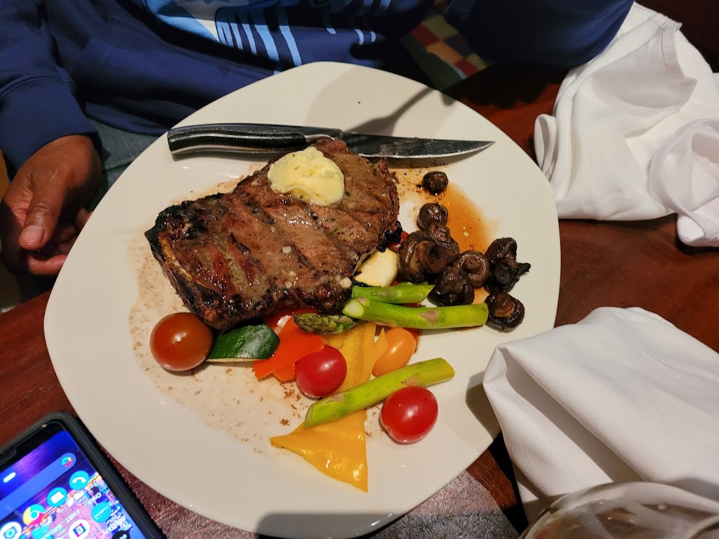 The Keg Steakhouse + Bar - Las Colinas | 859 W John Carpenter Fwy, Irving, TX 75039, USA | Phone: (972) 556-9188
