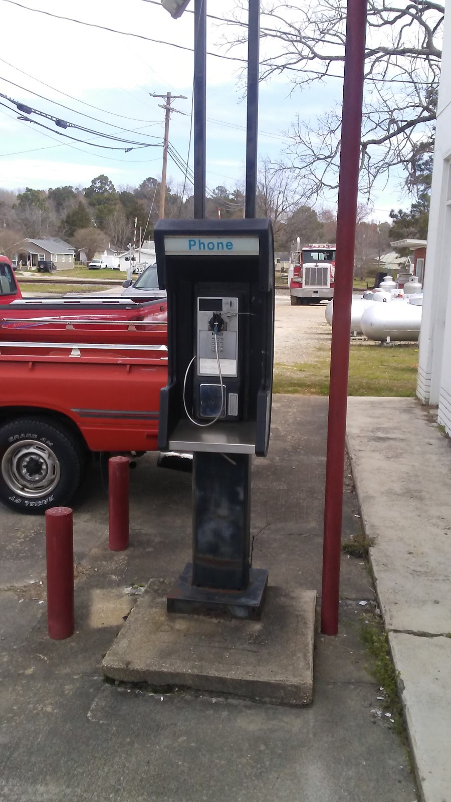 T R Lee Oil & LP Gas Co | 400 W Main St, Clayton, NC 27520, USA | Phone: (919) 553-6494