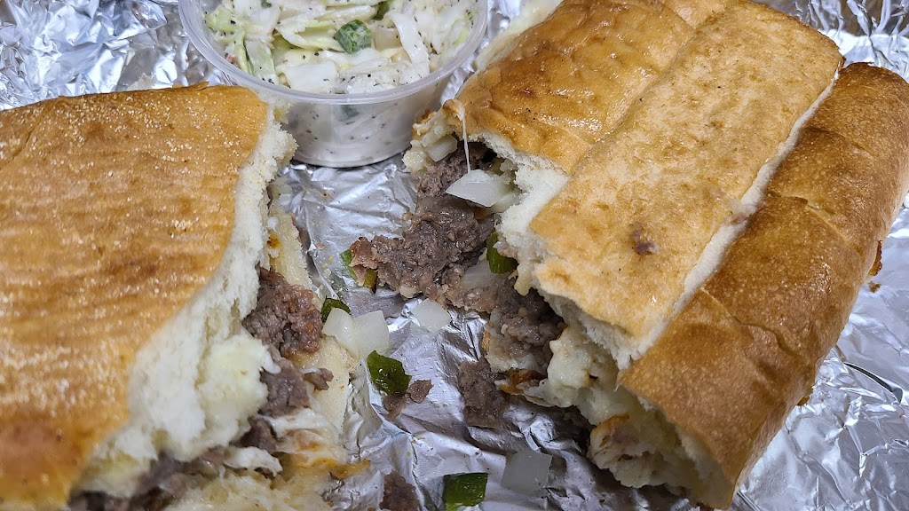 Louies Pizza Shop (Fayette, OH)(Carryout/Delivery Only) | 109 E Main St, Fayette, OH 43521, USA | Phone: (419) 237-3737