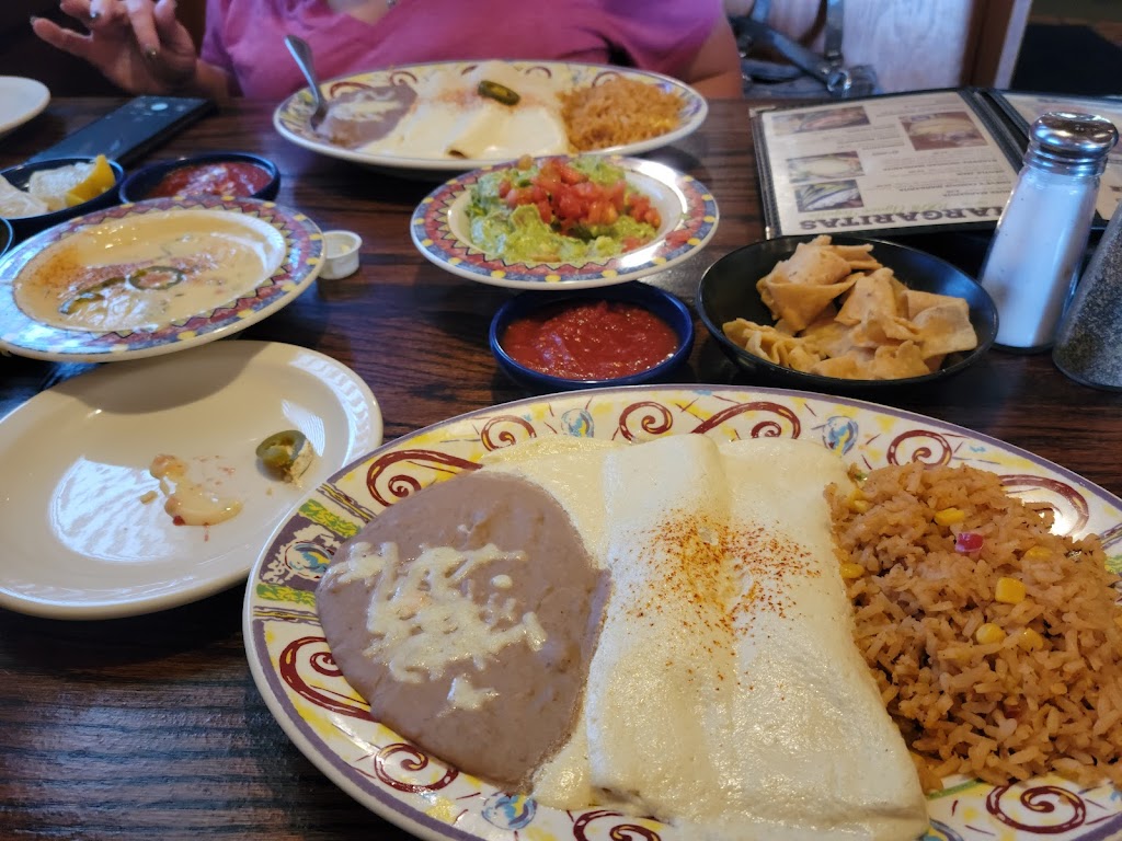 Mexican Inn Cafe | 13155 South Fwy, Burleson, TX 76028, USA | Phone: (817) 447-7661