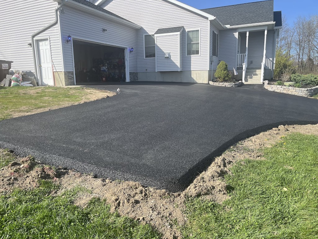 United Asphalt Company LLC | 349 Saratoga St, Cohoes, NY 12047, USA | Phone: (518) 266-0333