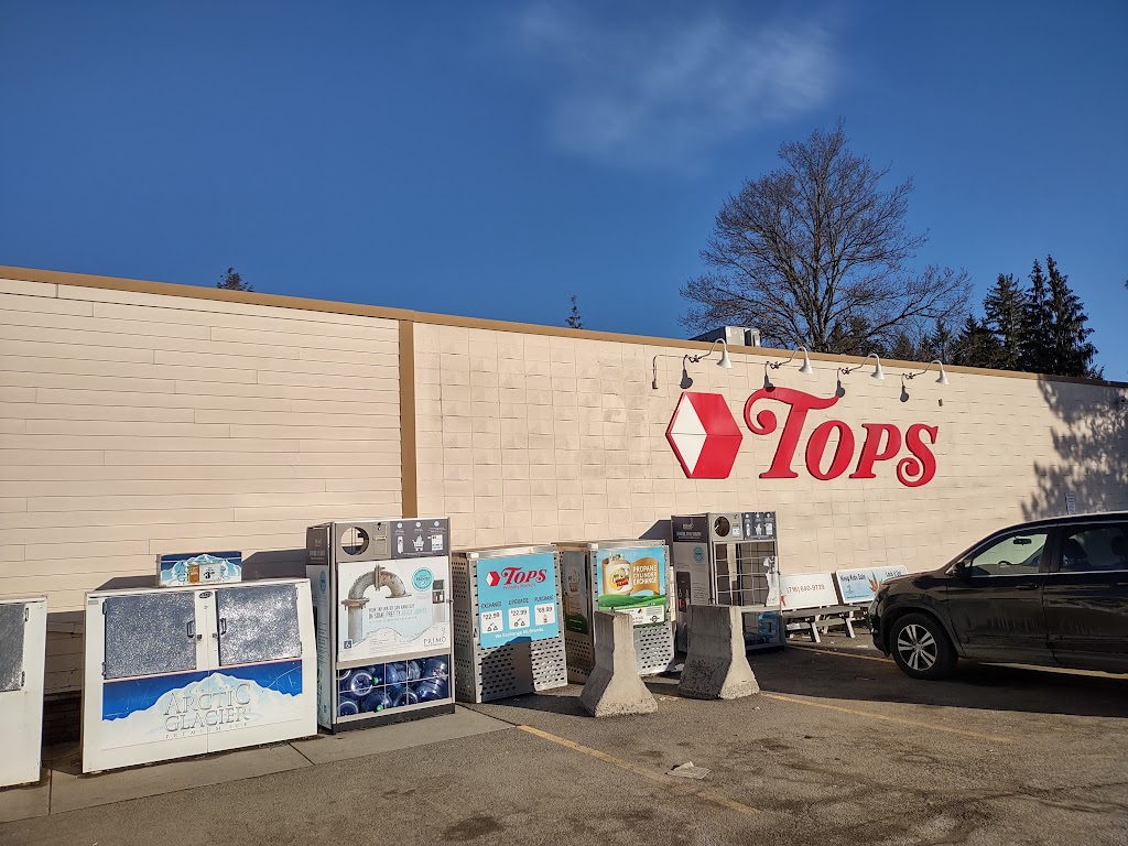 TOPS Friendly Markets | 64 Washington St, Ellicottville, NY 14731, USA | Phone: (716) 699-2353