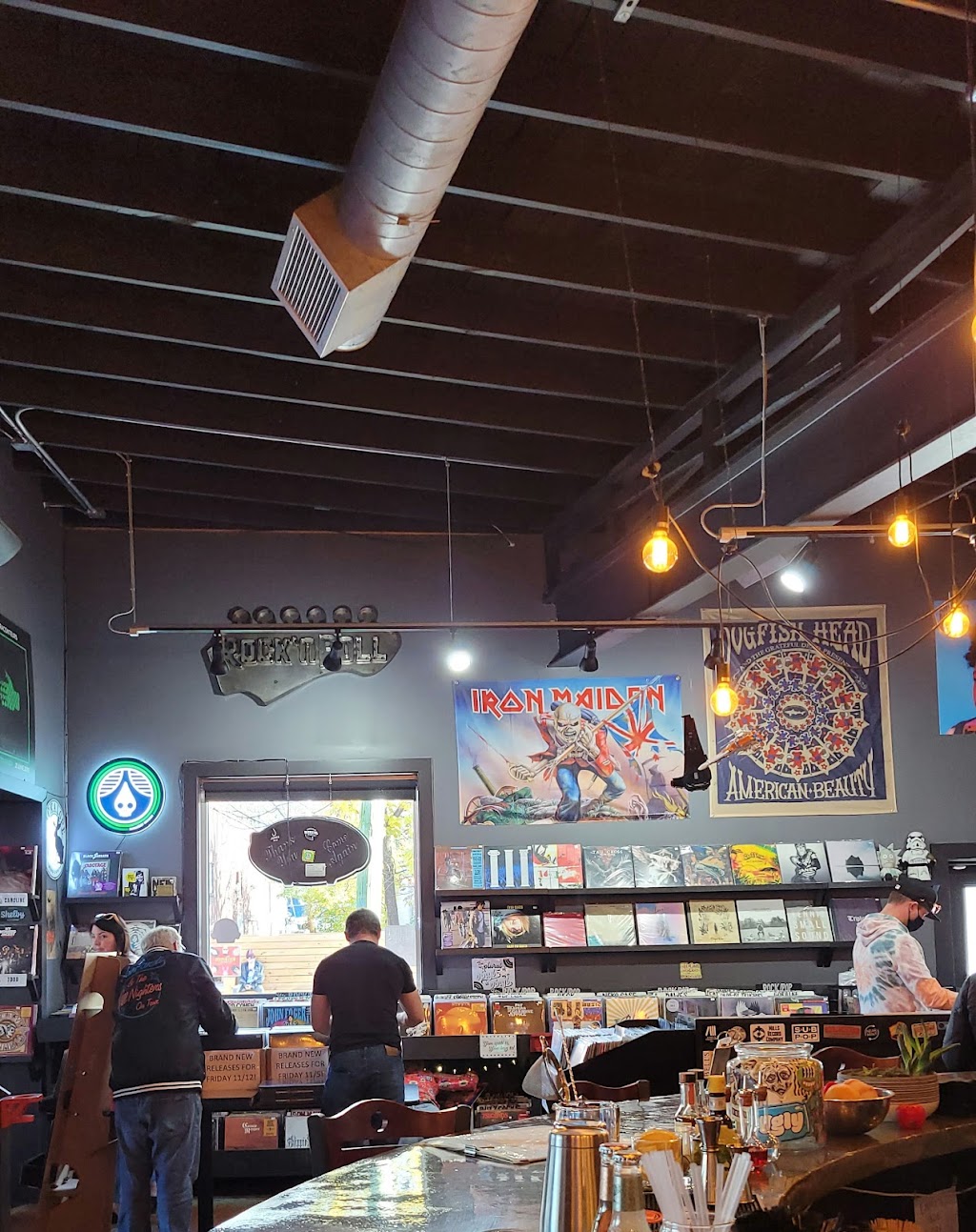 Vinyl Tap | 2038 Greenwood Ave, Nashville, TN 37206, USA | Phone: (615) 454-3995