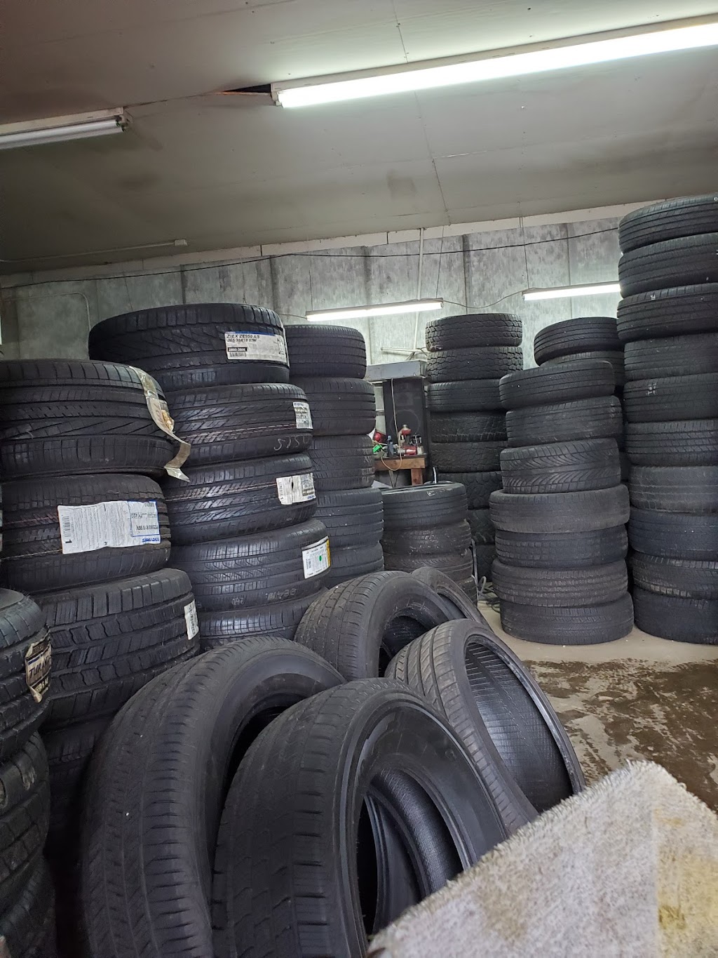 Tireman Tires | 3944 Bankhead Hwy, Douglasville, GA 30134, USA | Phone: (305) 216-5183