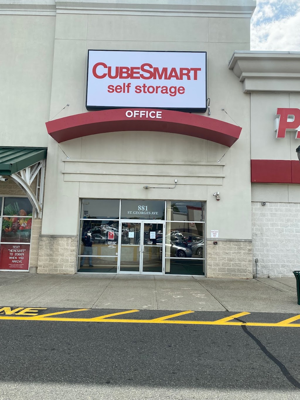 CubeSmart Self Storage | 881 St Georges Ave, Woodbridge, NJ 07095, USA | Phone: (732) 362-4246