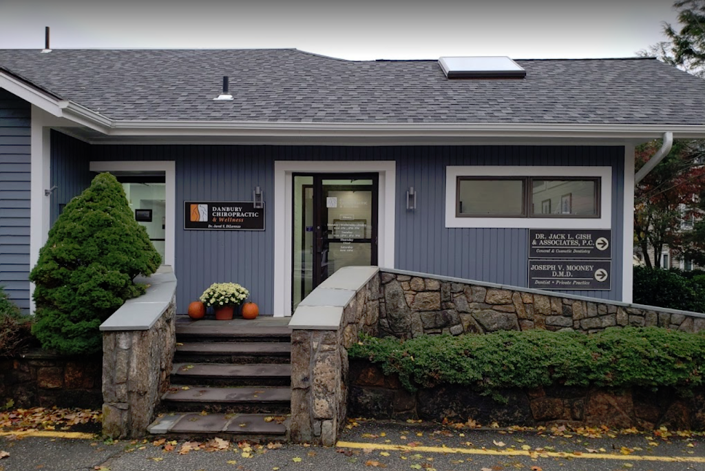 Danbury Chiropractic and Wellness | 85 North St #7, Danbury, CT 06810, USA | Phone: (203) 792-9582