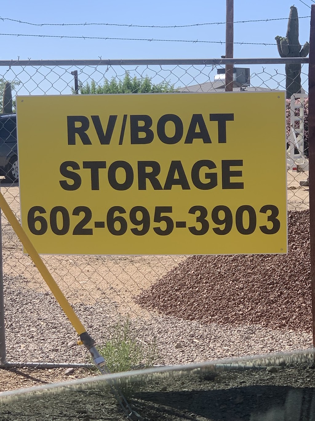 RV & Boat Storage Hawkeye | 1314 W Park View Ln, Phoenix, AZ 85085, USA | Phone: (602) 695-3903