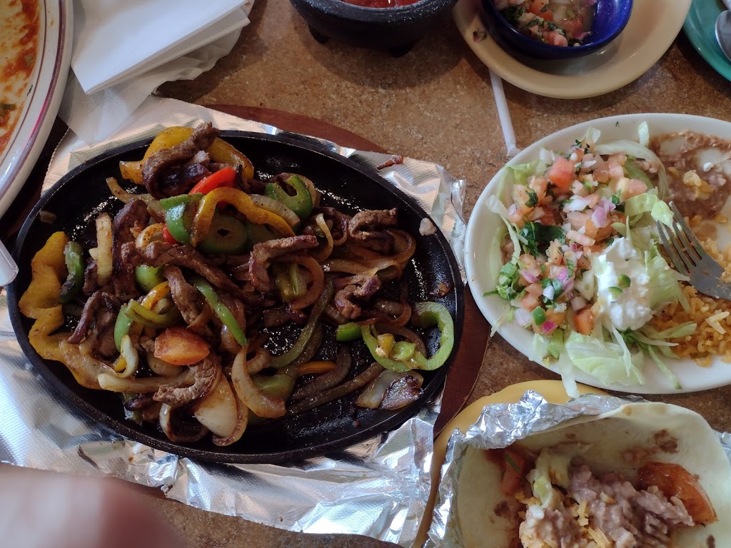 Leon Grill Mexican Restaurant | 2912 W US HIGHWAY 22 AND, 3, Maineville, OH 45039, USA | Phone: (513) 583-5666