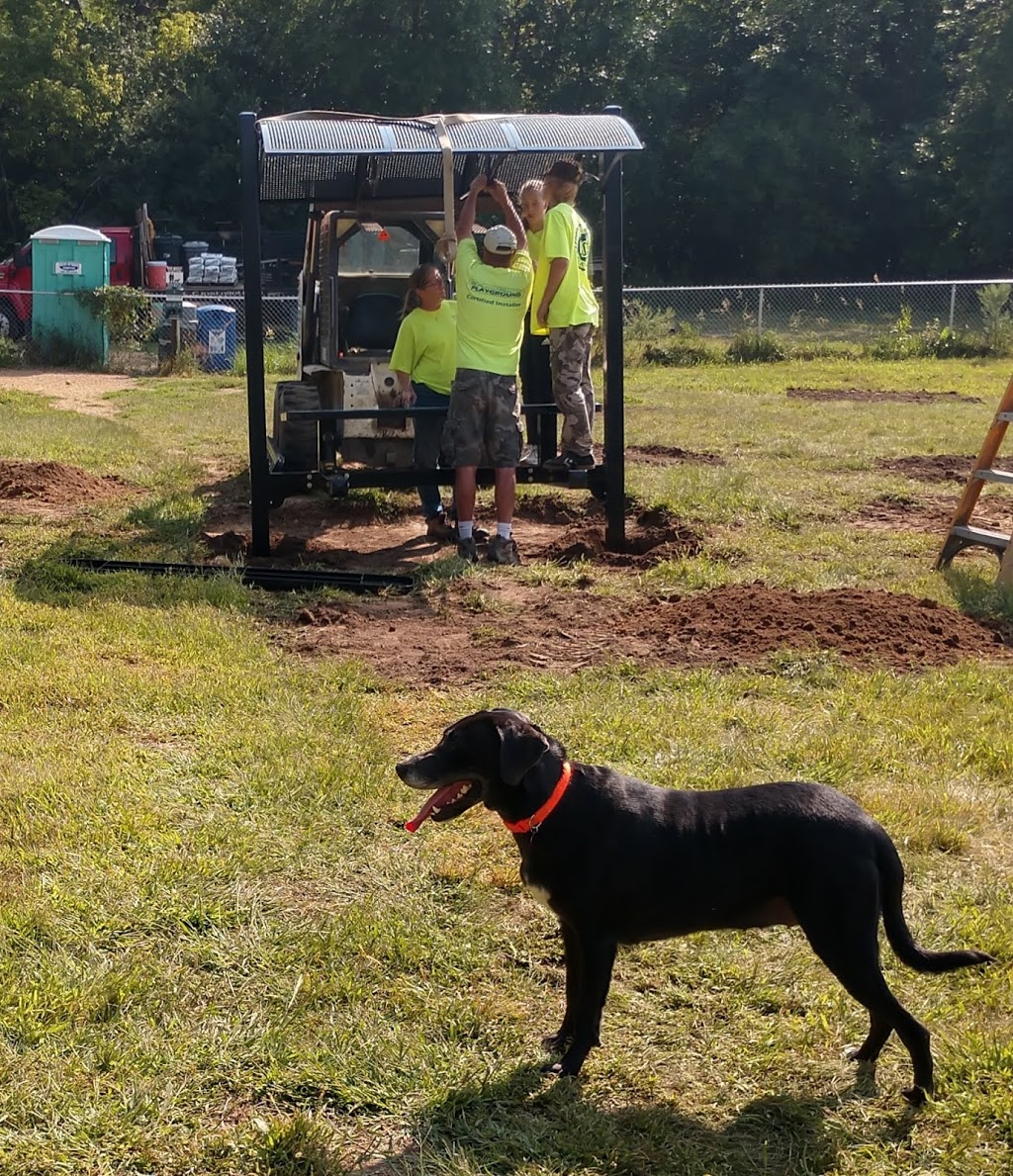 City Of Mendota Heights Off-leash Dog Area | Acacia Blvd, Mendota Heights, MN 55120 | Phone: (651) 452-1850