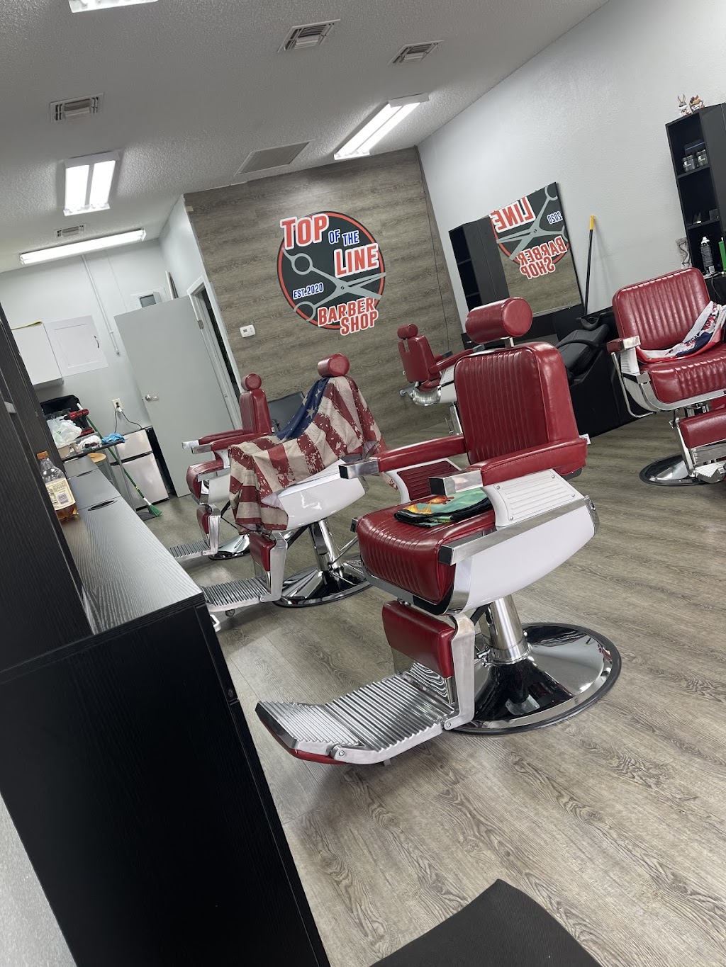Top Of The Line Barber Shop | 2742 Elkcam Blvd Suite 3, Deltona, FL 32738, USA | Phone: (386) 218-5235