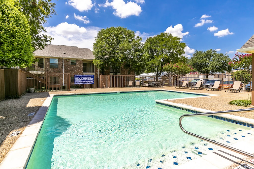 Marsh Highland Apartments | 2535 Marsh Ln, Carrollton, TX 75006, USA | Phone: (972) 810-3566