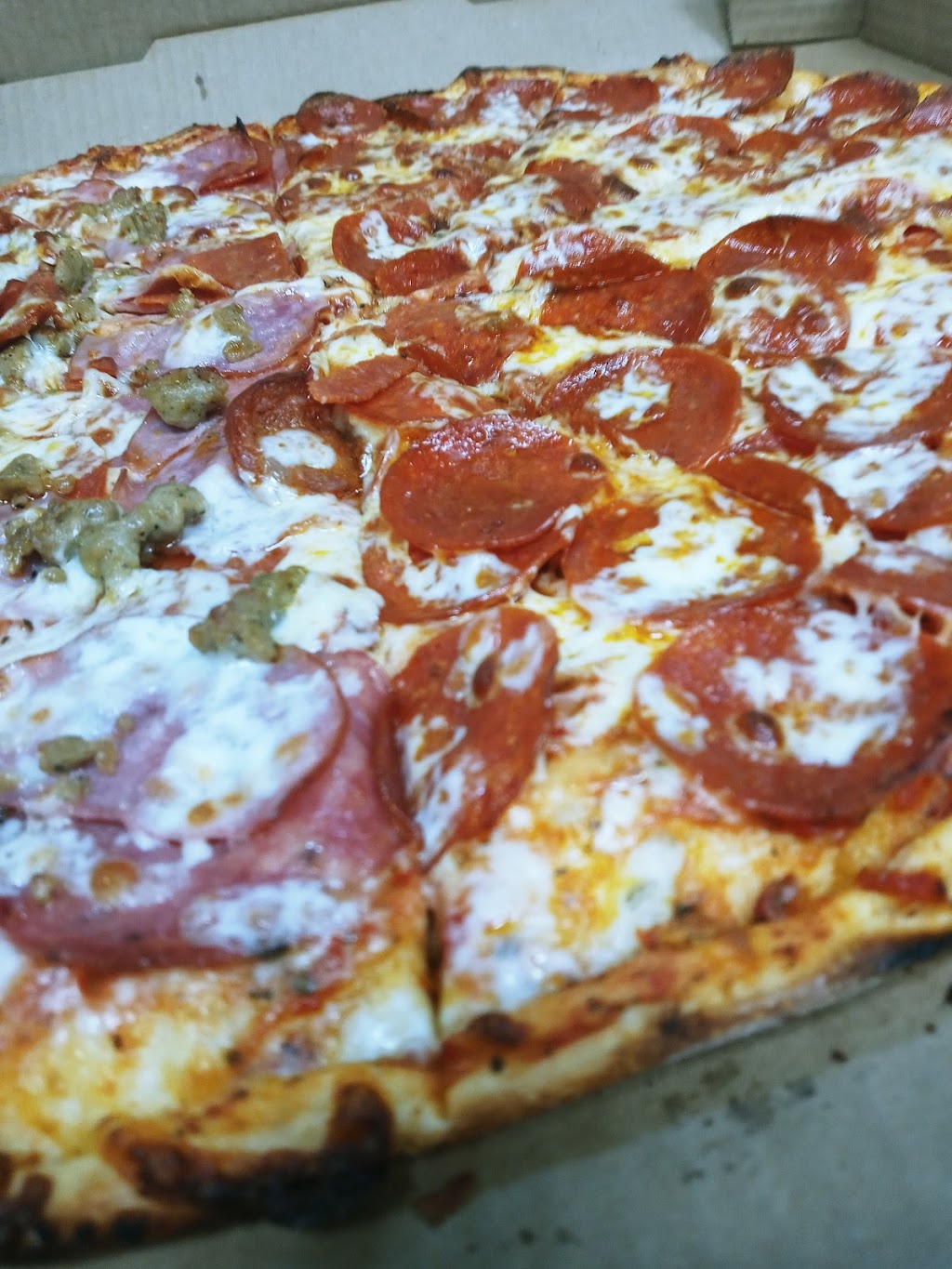 Bella Roma Pizza | 853 E Stanley Blvd, Livermore, CA 94550, USA | Phone: (925) 447-4992
