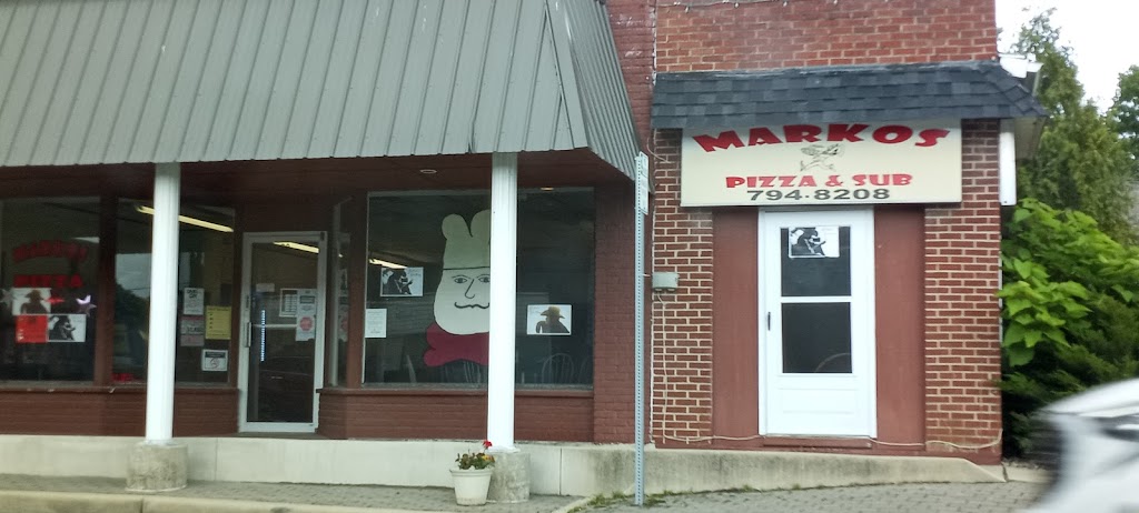 MarkOs Pizza | 30 W Main St, Austin, IN 47102, USA | Phone: (812) 794-8208