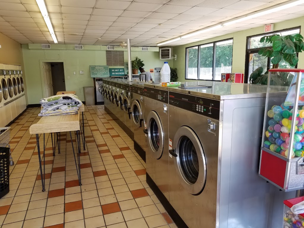 laundry basket | 17 Hanover Rd, Sandston, VA 23150 | Phone: (804) 737-8524