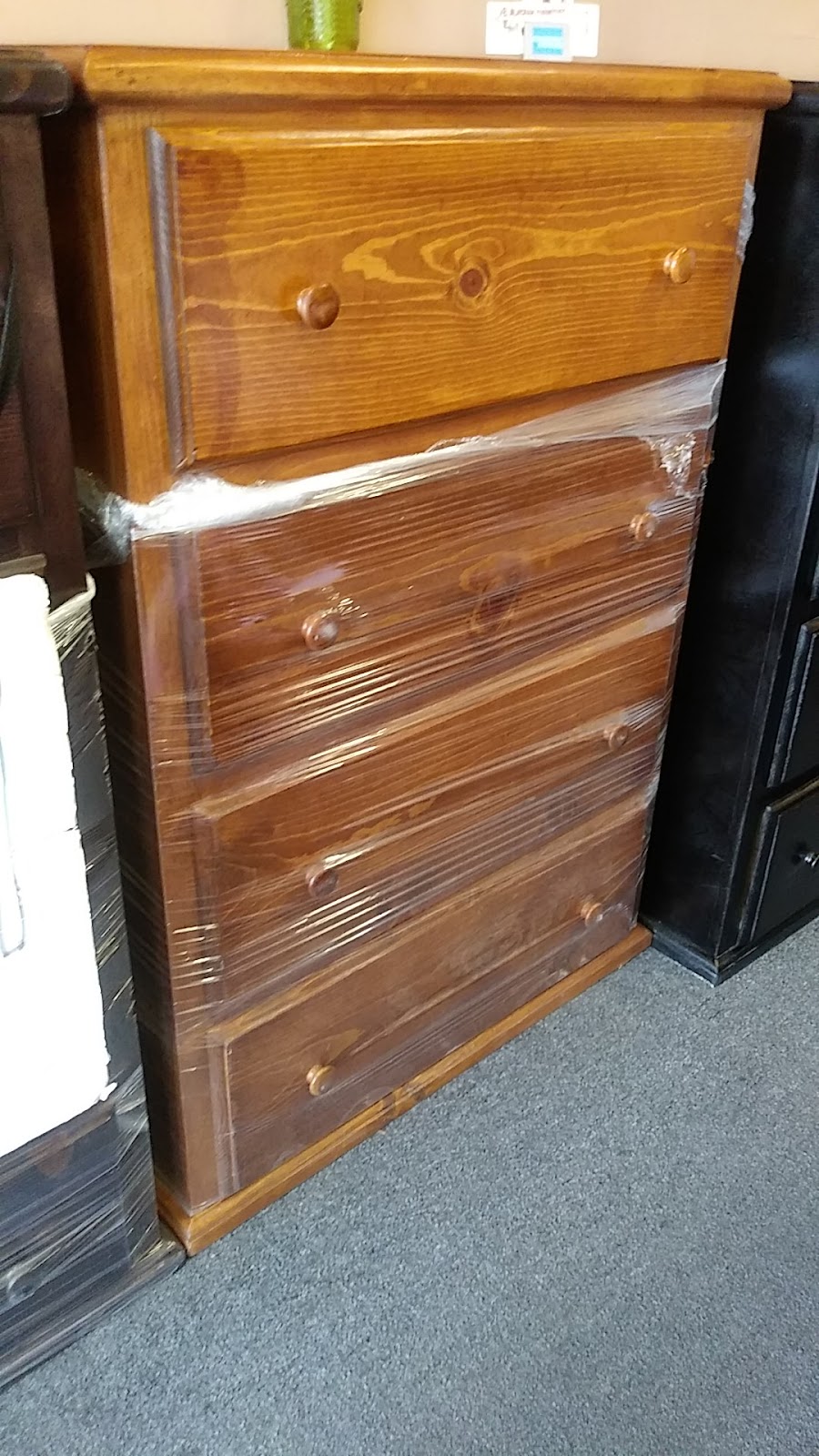 El Alacran Furniture | 6434 Whittier Blvd, Los Angeles, CA 90022, USA | Phone: (323) 618-9415