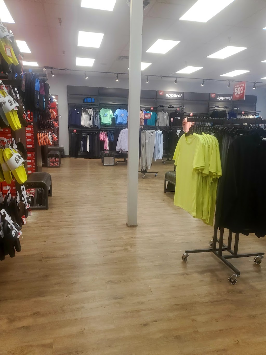 New Balance Factory Store Aurora Farms | 549 S Chillicothe Rd, Aurora, OH 44202, USA | Phone: (330) 562-0977