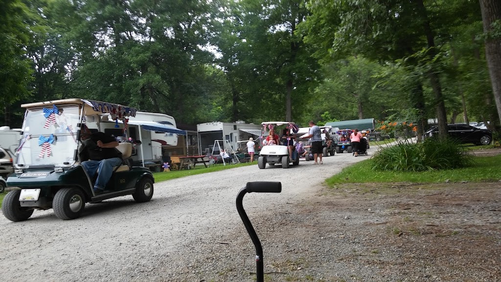 Robinsons Whitewater River Campground | 1614 IN-121, Connersville, IN 47331, USA | Phone: (765) 825-4885
