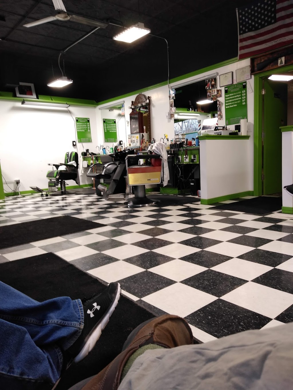 The Beard and Mane | 5113 NW Radial Hwy, Omaha, NE 68104, USA | Phone: (402) 253-0640