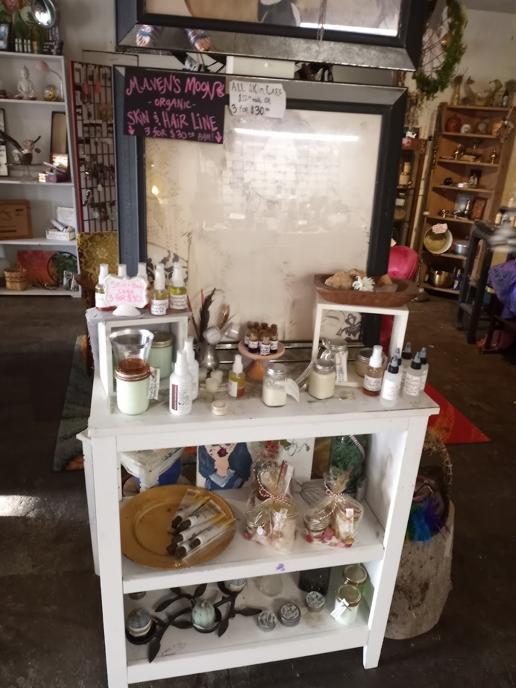 Mavens Moon Apothecary | 8341 White Settlement Rd, White Settlement, TX 76108, USA | Phone: (817) 367-9235