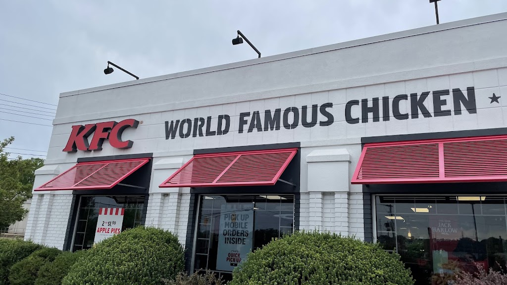 KFC | 628 E Innes St, Salisbury, NC 28144, USA | Phone: (704) 636-7131