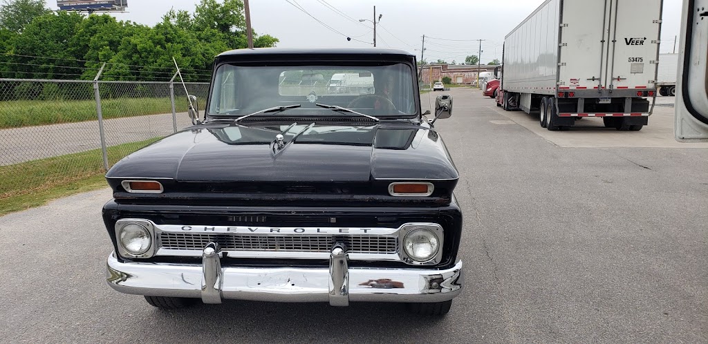 Whitfield Foods Inc | 125 Fowler St, Montgomery, AL 36104, USA | Phone: (334) 263-2541