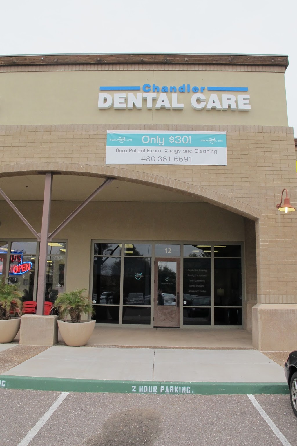 Chandler Dental Care | 4960 S Gilbert Rd Suite 12, Chandler, AZ 85249, USA | Phone: (480) 361-6691