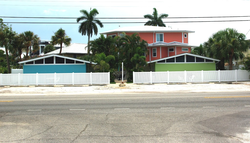 Harbor Lane Court - Vacation Rentals on Anna Maria Island, FL | 4509 Gulf Dr, Holmes Beach, FL 34217, USA | Phone: (941) 761-4507