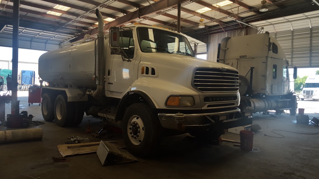 Eagle Truck & Trailer Repair | 705 W Kennedale Pkwy Building A, Kennedale, TX 76060, USA | Phone: (817) 561-5166