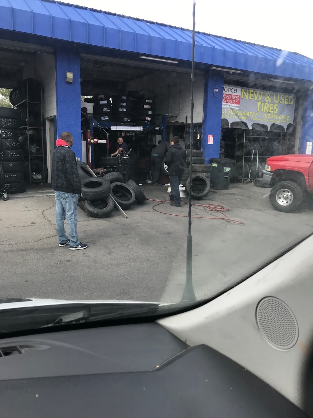 HNR Mobile Tire Repair | 2428 N Jones Blvd, Las Vegas, NV 89108, USA | Phone: (702) 788-0922